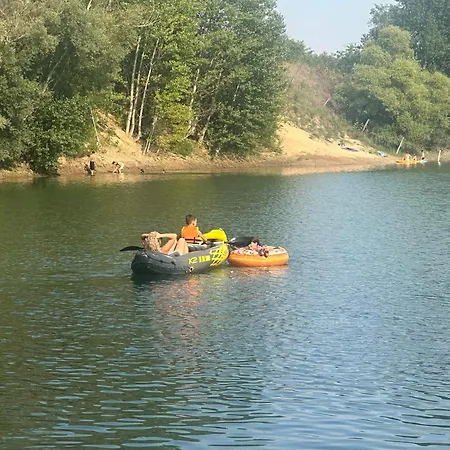 With Jakuzzi And Sauna Kisoroszi