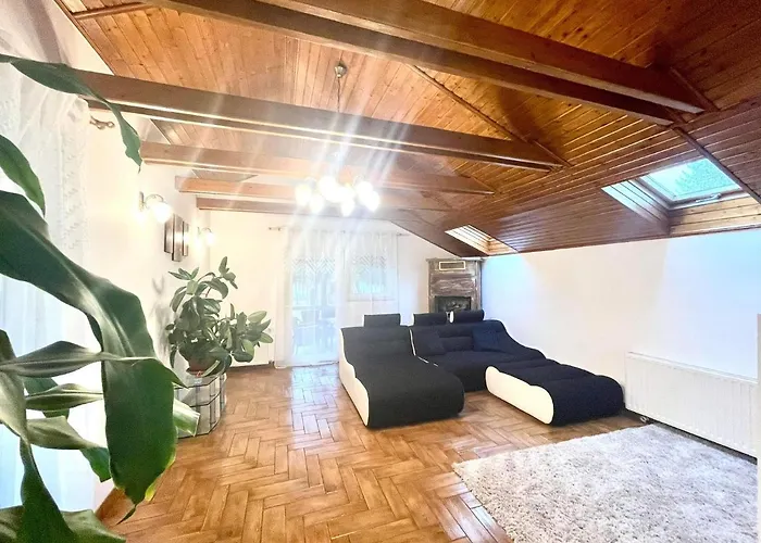 With Jakuzzi And Sauna Semesterbostad Kisoroszi