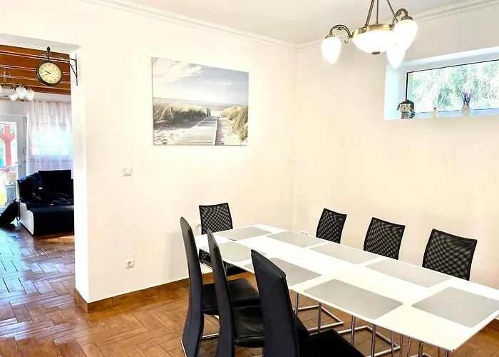 With Jakuzzi And Sauna Kisoroszi