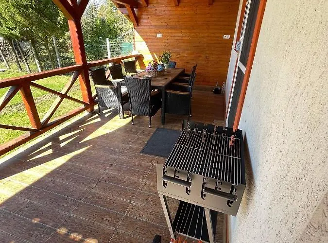 With Jakuzzi And Sauna *