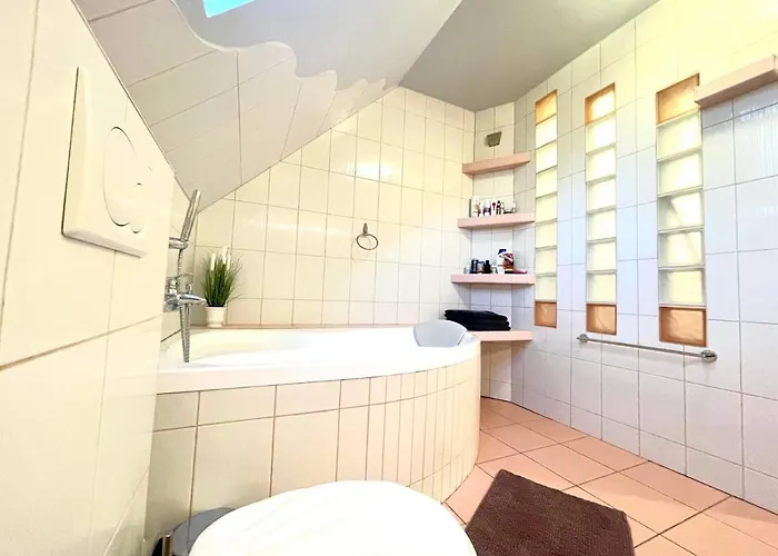 With Jakuzzi And Sauna Kisoroszi