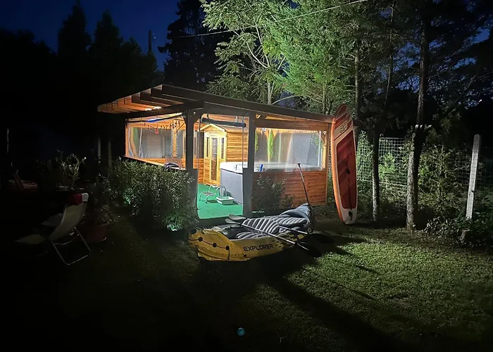 With Jakuzzi And Sauna Semesterbostad Kisoroszi